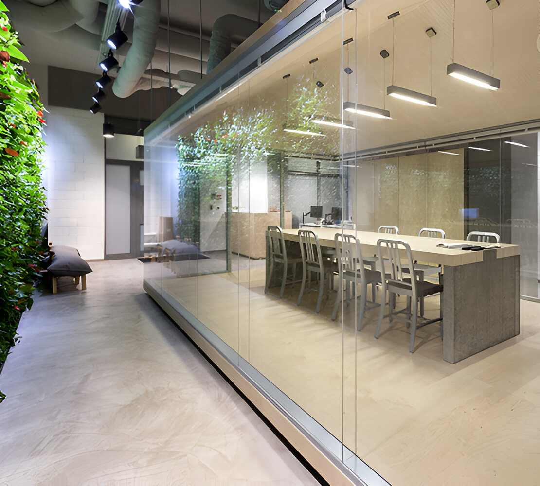 cloison-hoyez-H9T-H9-Transparence-Transparente-amenagement-salle-attente-cabane-esprit-green-vegetal-1-1